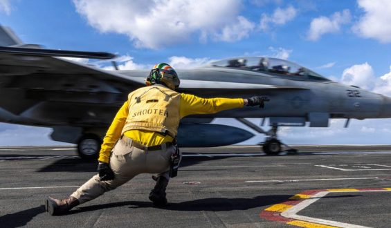 USA starten Vergeltungsangriffe auf Iran