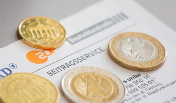 Verfassungsgericht verhandelt über Rundfunkbeitrag