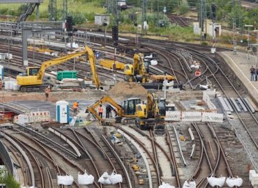 Bahnprojekte: Finanzierungsprobleme und deren Auswirkungen