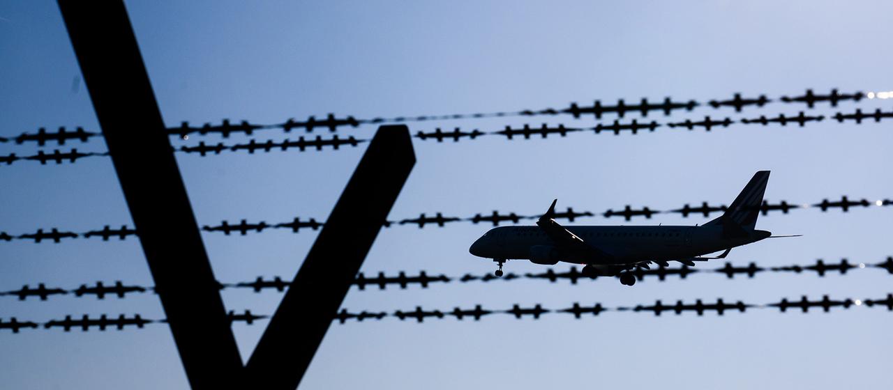 Mehr Abschiebeflüge nach Afghanistan durch Zusammenarbeit mit den Taliban
