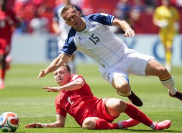 Kanada gegen Bosnien: Ein hart umkämpftes Eröffnungsspiel