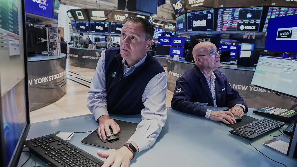 Wall Street im Chaos, Halbleiterindustrie stabil