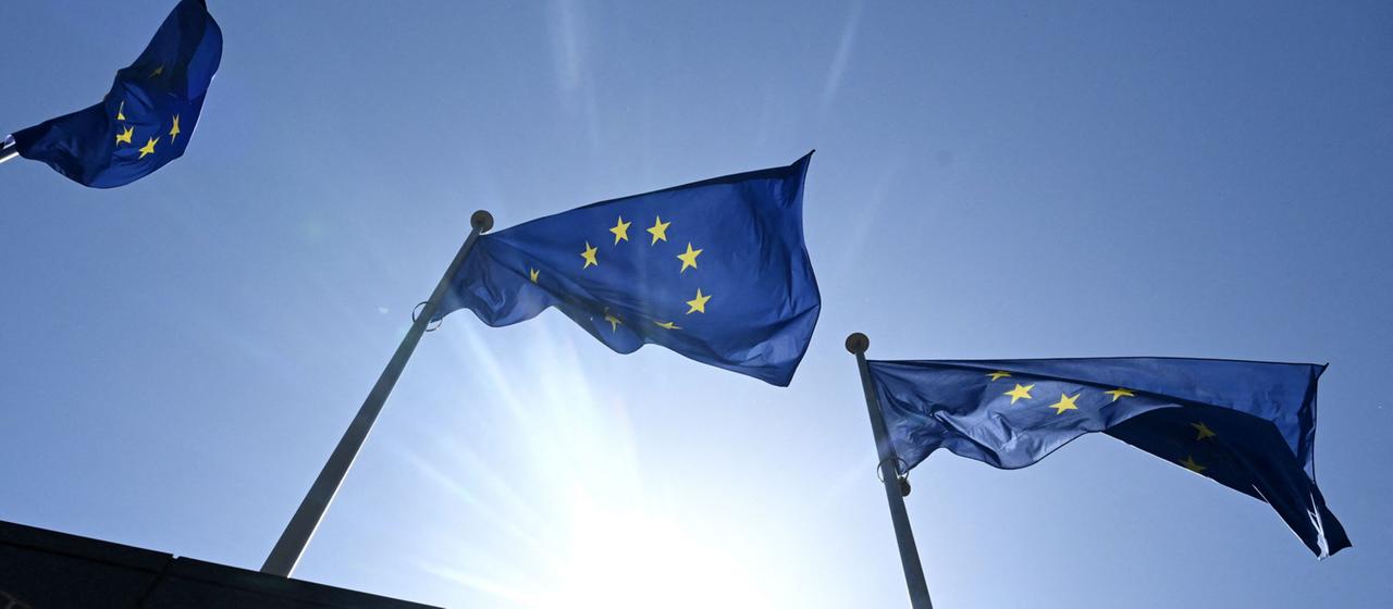 EU verschärft Migrationspolitik: Neue Regelungen zur Abschiebung