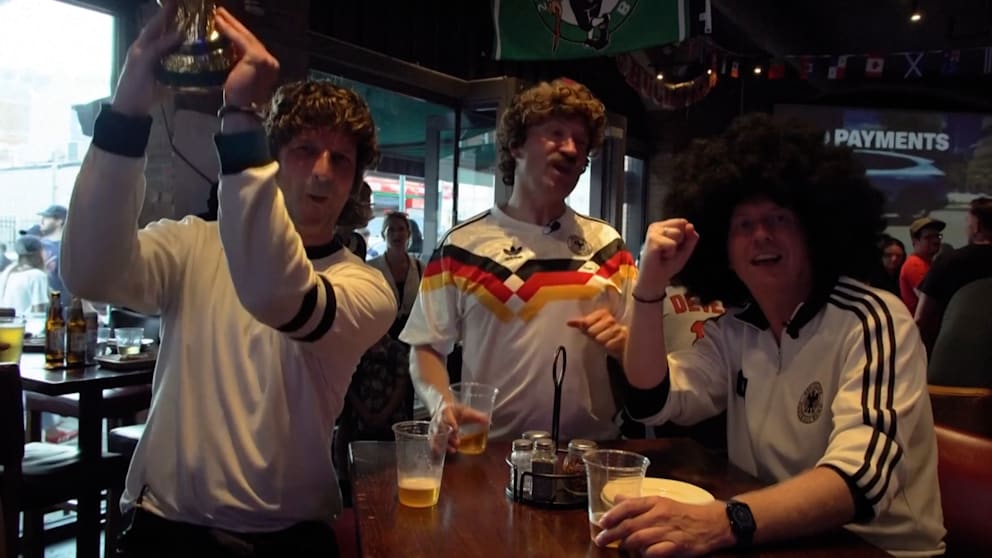 Fan-Euphorie vor Deutschland-Spiel gegen Paraguay