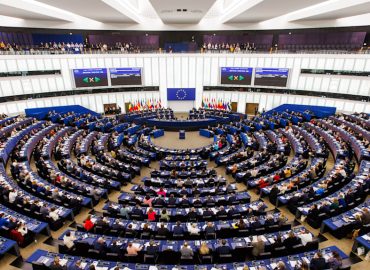 EU beschließt Zollabkommen mit den USA