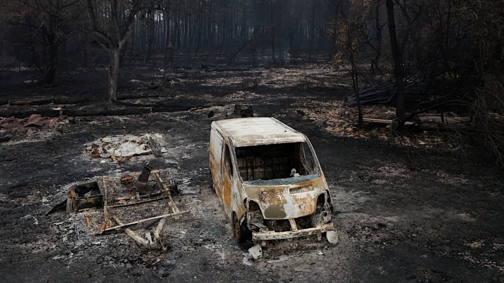 Waldbrand in Frankreich: Drohnenbilder enthüllen Zerstörung