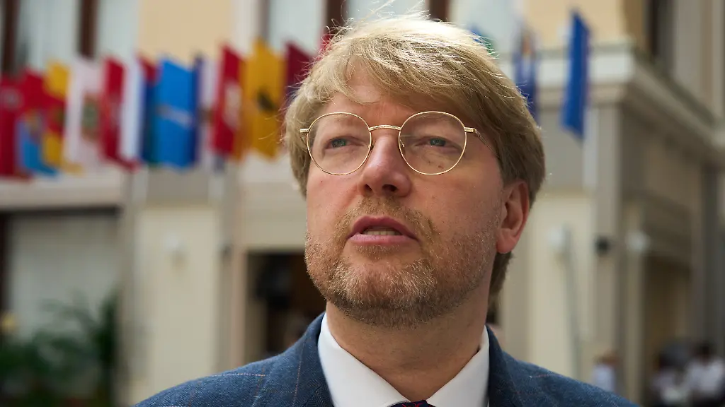Oppositionspartei Jabloko zugelassen: Hoffnung bei Duma-Wahl