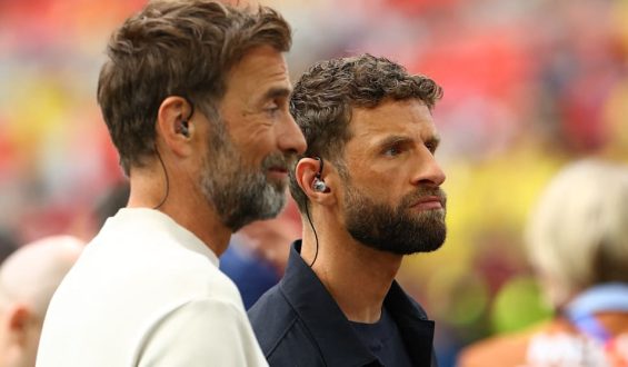 Rudi Völler bleibt beim DFB, Gespräche mit Jürgen Klopp über mögliche Zusammenarbeit