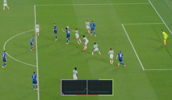 VAR-Entscheidung in letzter Sekunde: Kaum zu glauben