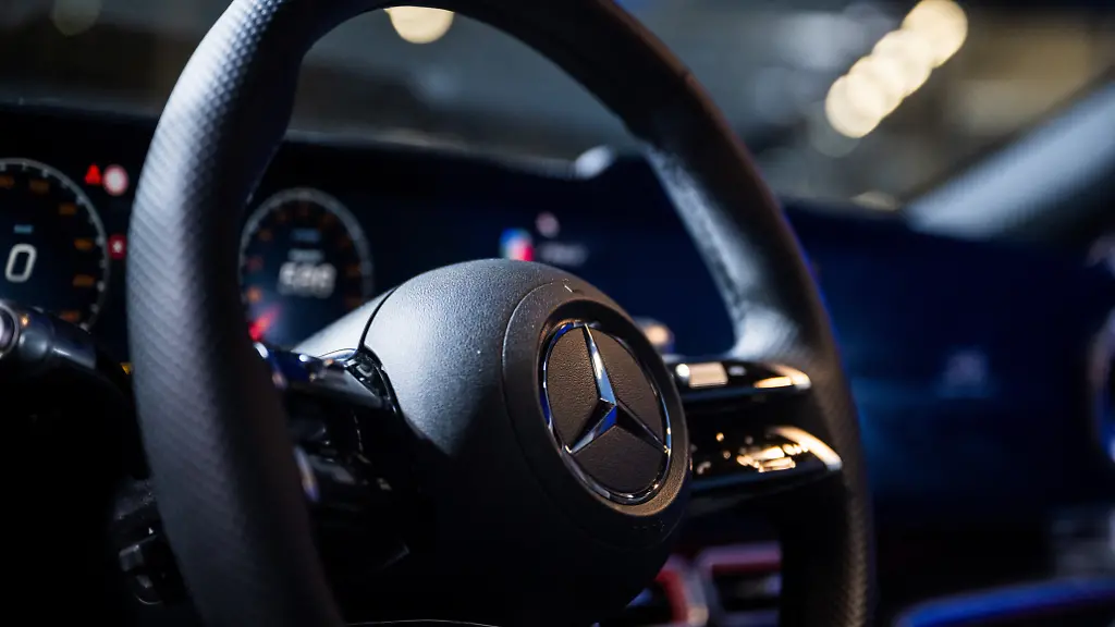 Mercedes-Benz Gewinnanstieg trotz Herausforderungen im China-Geschäft