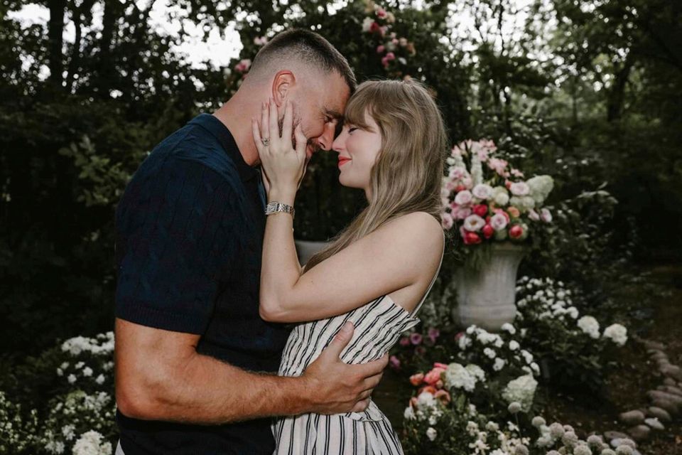 Die Liebesgeschichte von Taylor Swift und Travis Kelce