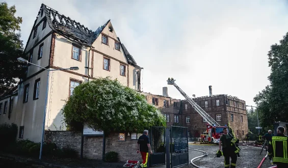 Erheblicher Brandschaden im Schloss Wallhausen