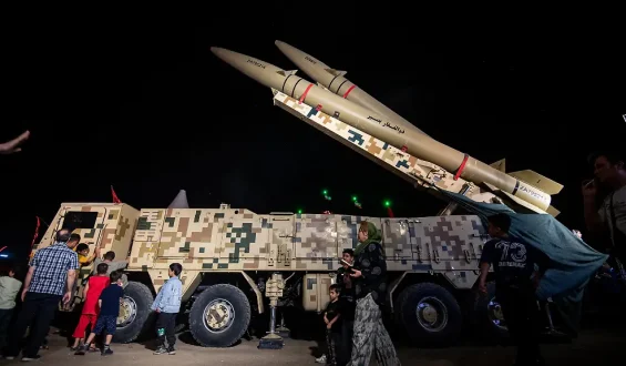 USA pausieren Iran-Angriffe aufgrund von Waffenbestands-Bedenken