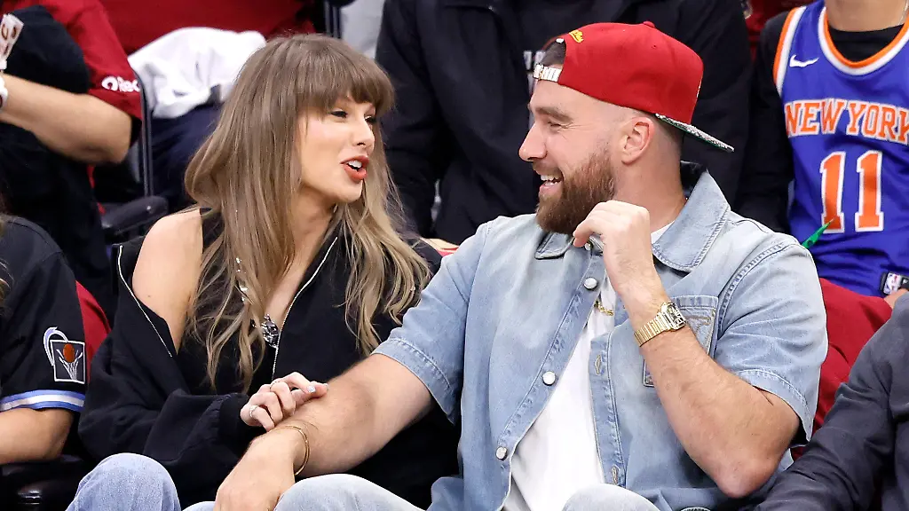 Taylor Swift und Travis Kelce spenden Millionen vor Hochzeit