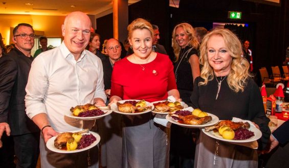Politische Küche: Franziska Giffey veröffentlicht limitierte Rezeptaufgabe