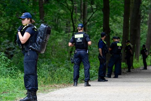 Anschlag auf den CSD: Reaktionen und politische Forderungen