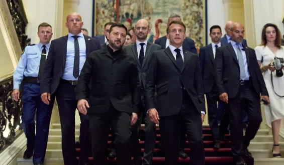 Macron kündigt Manöver von Ukraine-Friedenstruppe an
