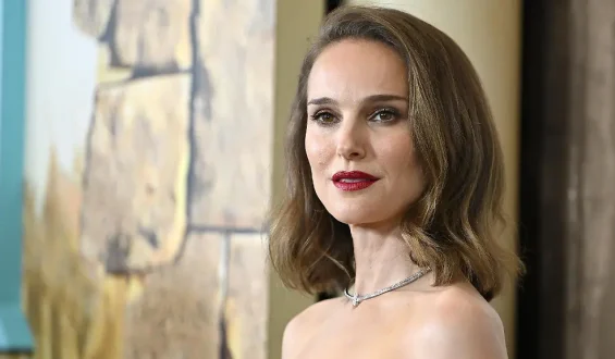 Natalie Portman erwartet drittes Kind mit 45
