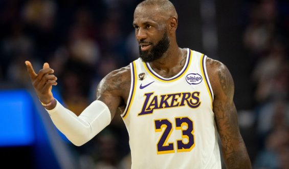 LeBron James wechselt zu den Philadelphia 76ers