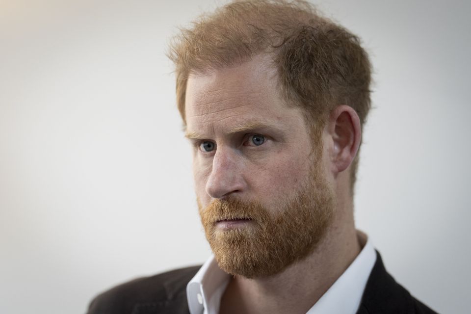 Prinz Harry: Kontroverse um Übernachtung im Buckingham Palace