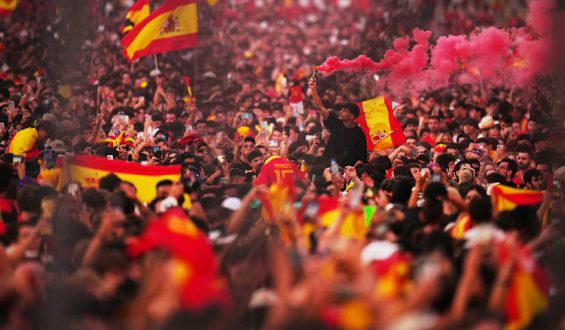 Fußball-Weltmeisterschaft 2026: Spanien feiert Titel