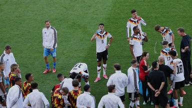 Beeinflusst Hydration Breaks den Fußball?