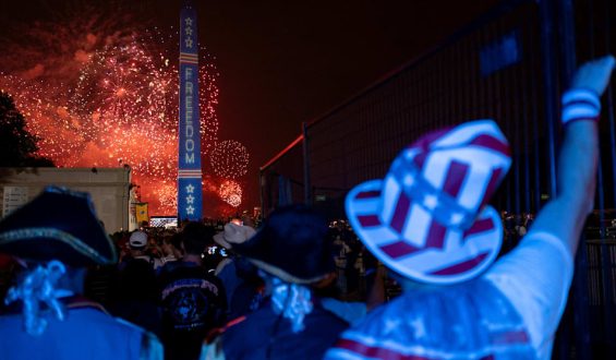 250 Jahre USA: Eindrucksvolle Feierlichkeiten in Washington
