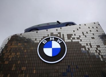 Krise der Autoindustrie: BMWs Stellenabbau und die Unterschiede zur Konkurrenz
