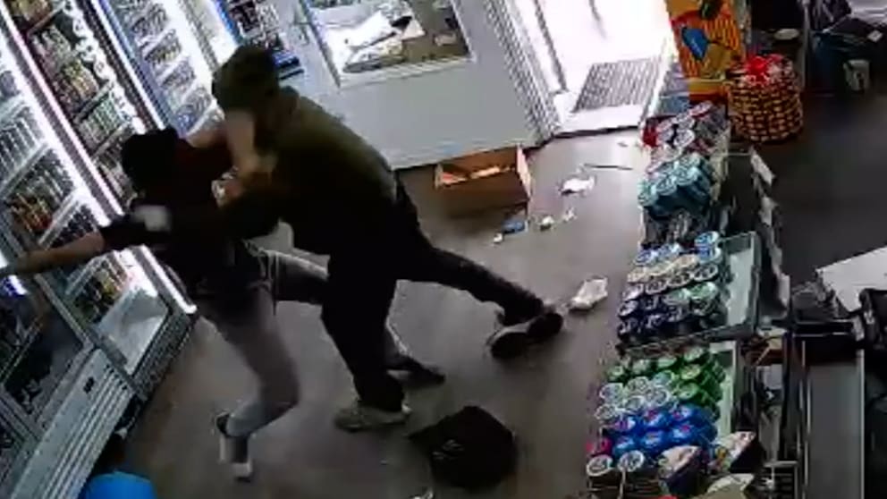Kiosk-Besitzer in Bremen stoppt bewaffneten Überfall