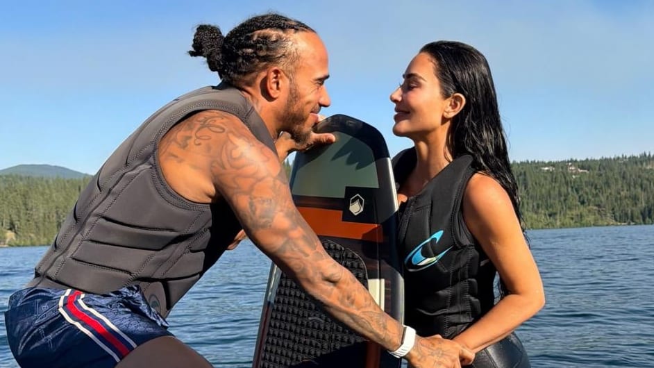 Promi-Beziehung: Lewis Hamilton und Kim Kardashian am See