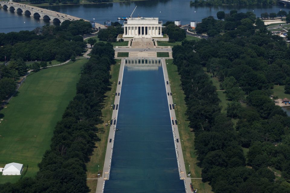Strafanzeige gegen ehemaligen Olympia-Kanufahrer wegen Sachbeschädigung am Reflecting Pool