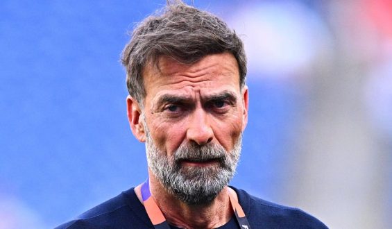 Klopp wehrt sich gegen Falschmeldungen