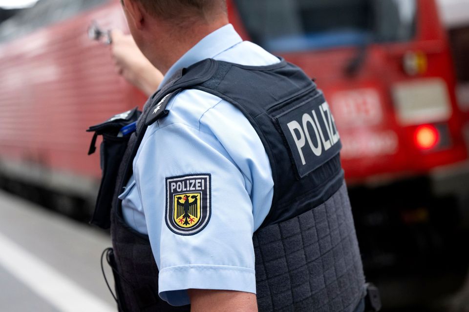 Jahresbericht der Bundespolizei: Gewalt nimmt zu, Gesamtkriminalität sinkt