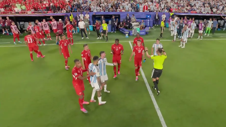 Polizei verstärkt Sicherheitsvorkehrungen für WM-Halbfinale England gegen Argentinien