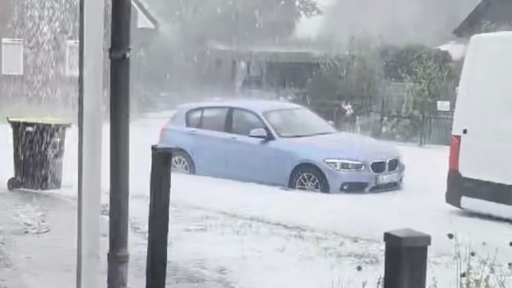 Unwetter in Norddeutschland: Hagel sorgt für Chaos
