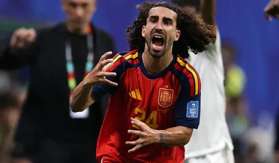 Spanien bezwingt Österreich und erreicht Achtelfinale bei der Fußball-WM