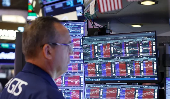 Intel-Aktien fallen im Tech-Ausverkauf
