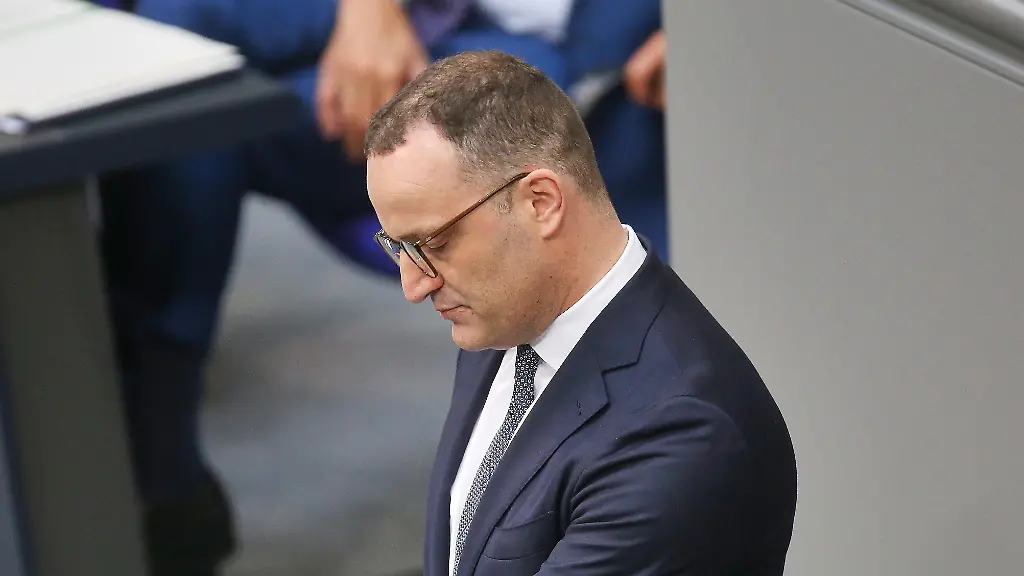 Der Rückzug von Jens Spahn: Das Ende einer politischen Ära