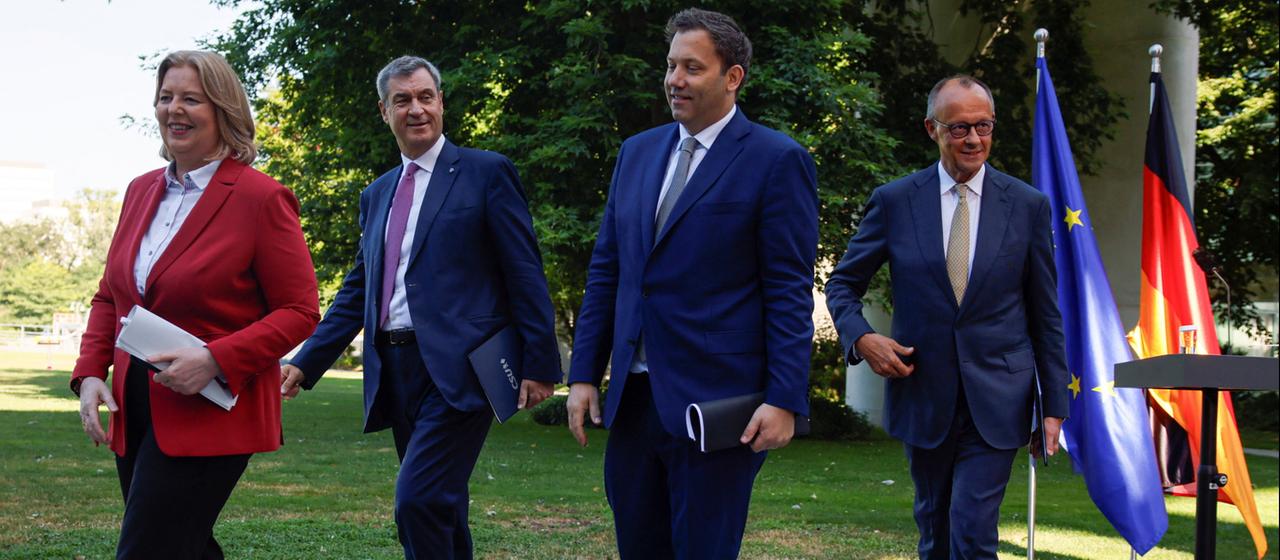 Koalition stellt Reformpläne vor