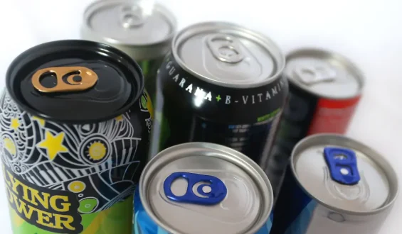 Verkaufsvorschriften für Energydrinks in England ab 2027