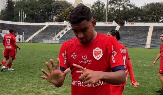Der 6-Finger-Torjubel sorgt für Aufsehen