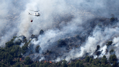 Waldbrände in Frankreich und Spanien: Rettungs- und Evakuierungsmaßnahmen