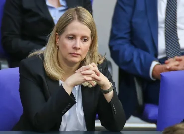 Widerspruch gegen Hubertz‘ Sparpläne beim Wohngeld