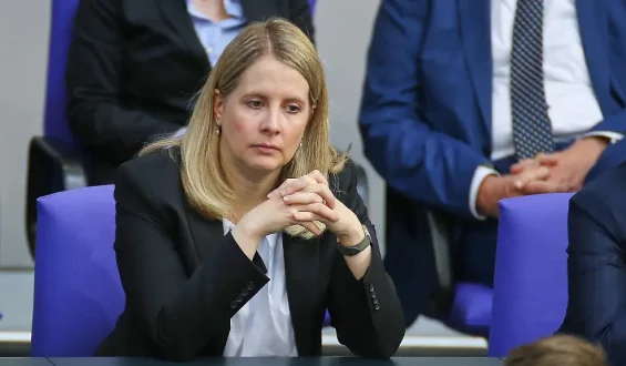 Widerspruch gegen Hubertz‘ Sparpläne beim Wohngeld