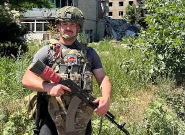 AfD-Influencer Noah Krieger und sein Engagement für Russland in der Ukraine