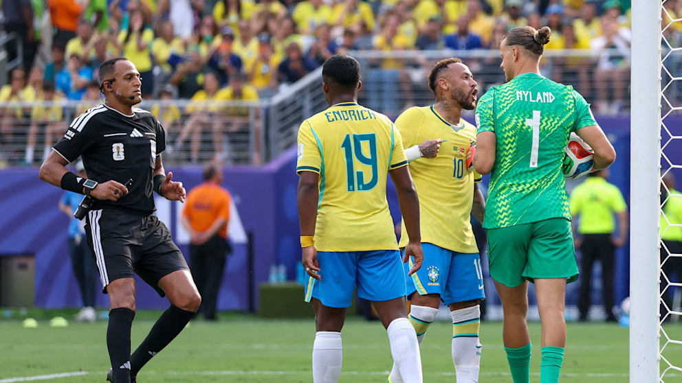 Unwetter in Mexiko verzögert England-Spiel bei der WM