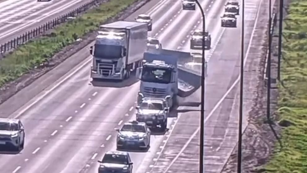 Gefährliches Manöver auf australischem Highway