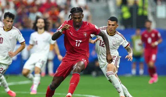 Portugal-Star Rafael Leão kritisiert nach der WM weibliche Fußballfans
