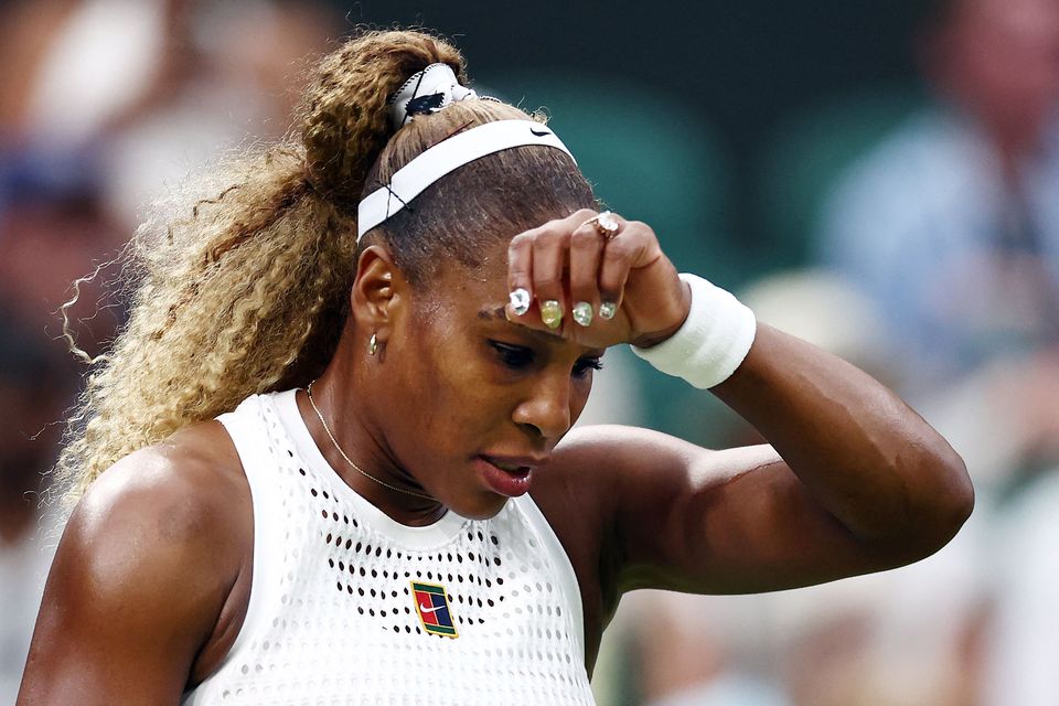 Serena Williams zieht sich wegen Knieverletzung aus Wimbledon-Doppel zurück