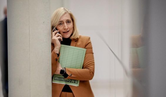 Nina Warken als Kanzleramtschefin